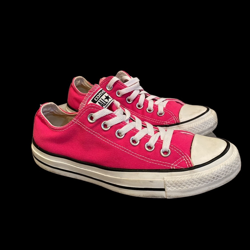 Converse All Star Low Top Bright Pink Sneaker Shoes Men's Size 5 Wm's 7